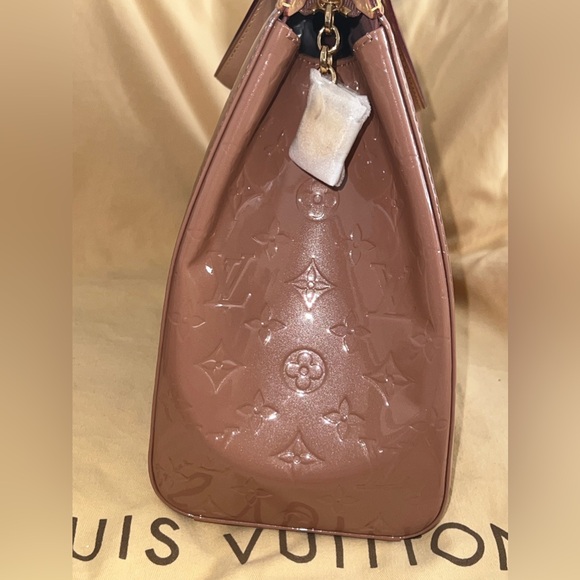 Louis Vuitton Vernis Brea GM  Rose Velours(Like NEW!!) - Picture 9 of 16